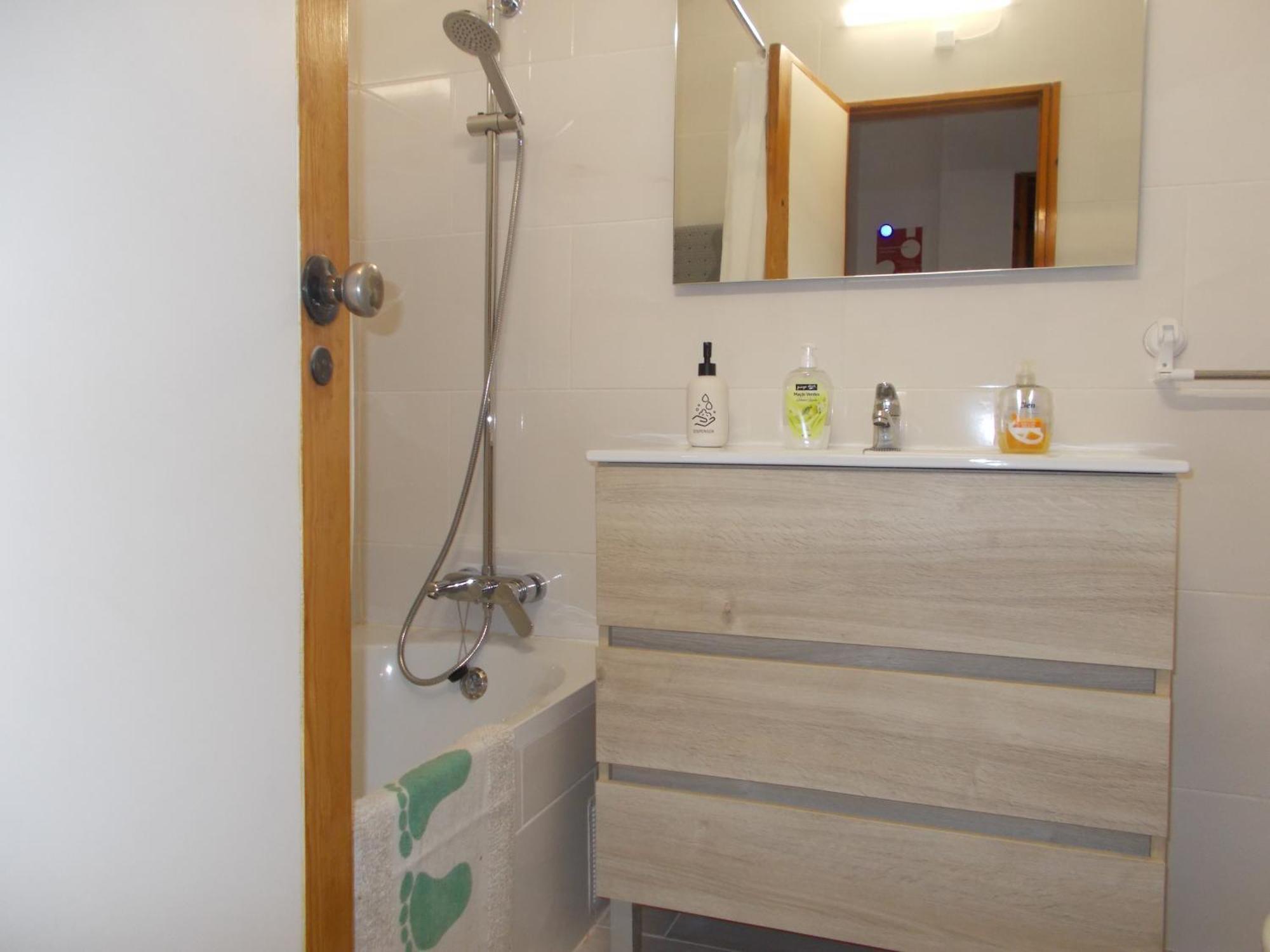 T2 Sea View Apartment